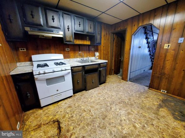 2518 S American Street, Philadelphia PA 19148