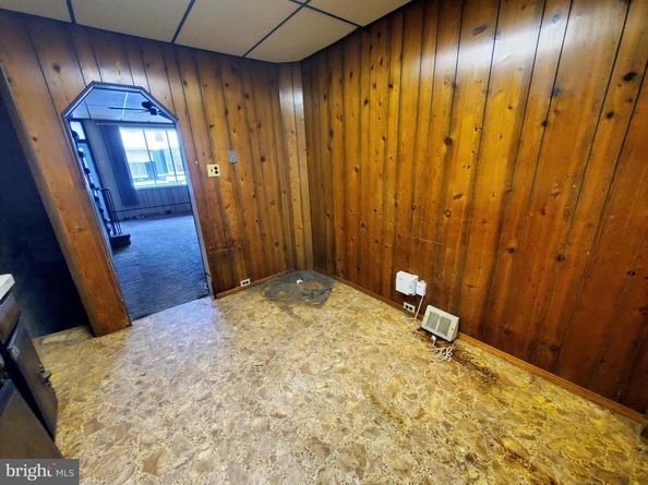 2518 S American Street, Philadelphia PA 19148