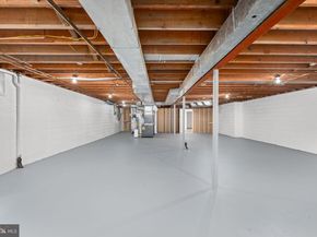 8500 Horseshoe Lane, Potomac MD 20854