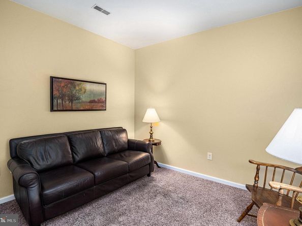 15022 Dahlia Drive, Philadelphia PA 19116