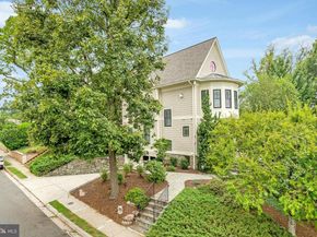 2807 1st Road N, Arlington VA 22201