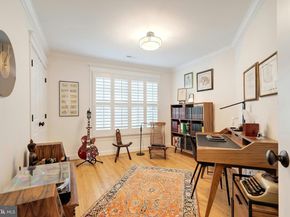 2807 1st Road N, Arlington VA 22201