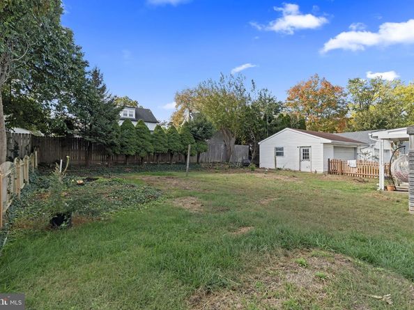 824 Lindale Avenue, Drexel Hill PA 19026