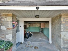 806 Griffith Street, Philadelphia PA 19111