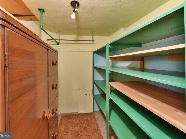 806 Griffith Street, Philadelphia PA 19111