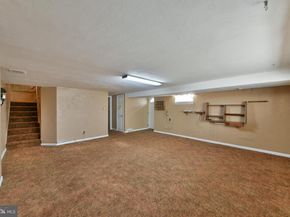 806 Griffith Street, Philadelphia PA 19111