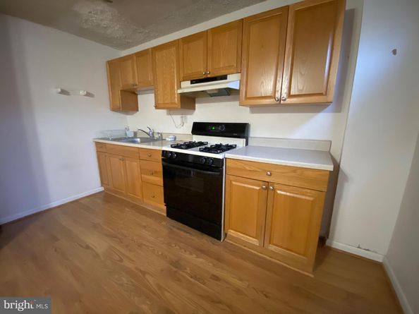 631 Beech Avenue, Glenolden PA 19036