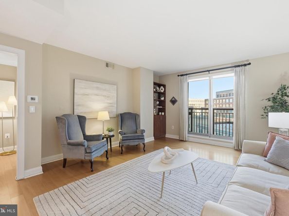 2050 Jamieson Avenue 1005, Alexandria VA 22314