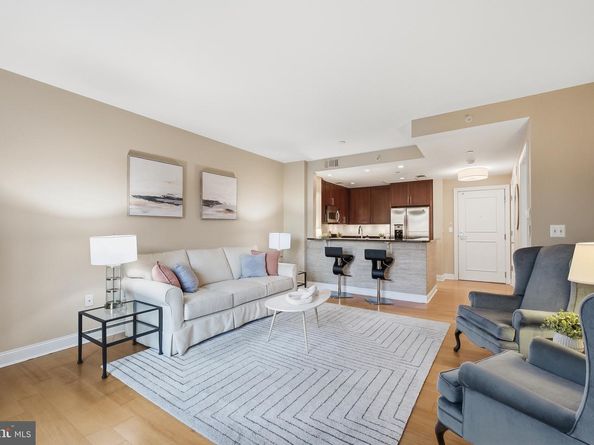 2050 Jamieson Avenue 1005, Alexandria VA 22314