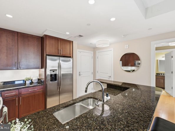 2050 Jamieson Avenue 1005, Alexandria VA 22314