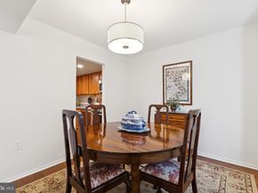 1413 Northgate Square 13/12B, Reston VA 20190