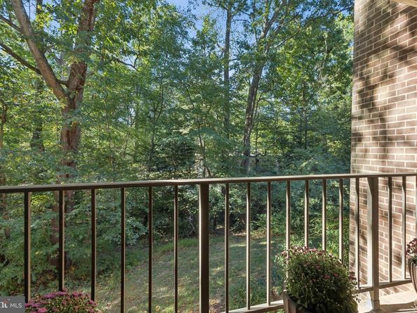 1413 Northgate Square 13/12B, Reston VA 20190