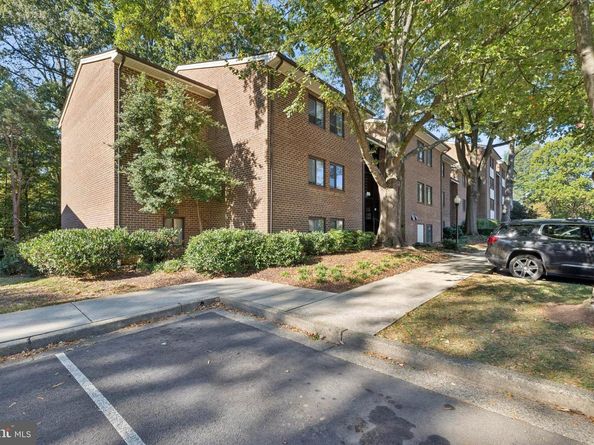 1413 Northgate Square 13/12B, Reston VA 20190