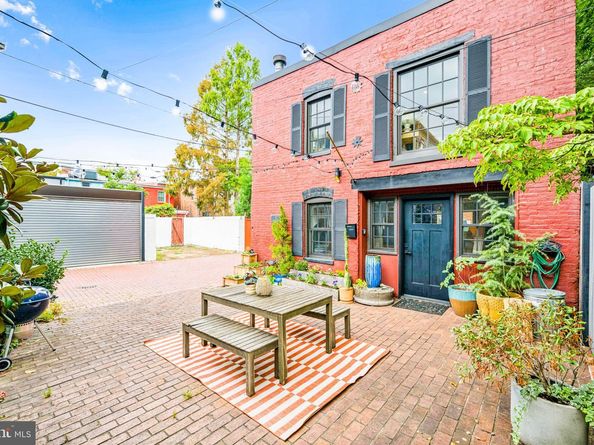 1 Derby Lane SE, Washington DC 20003