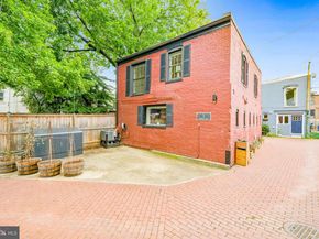 1 Derby Lane SE, Washington DC 20003