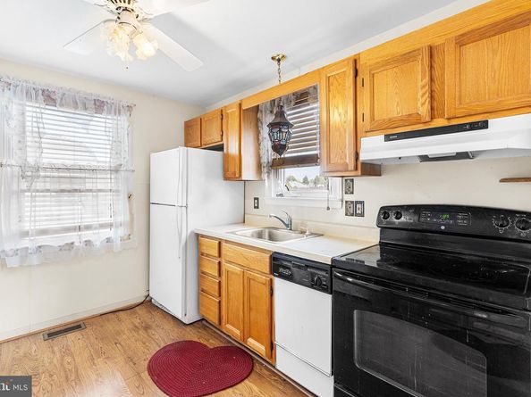 2839 Springfield Road, Broomall PA 19008