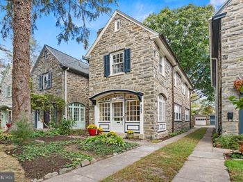 8023 Seminole Street