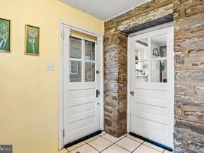 8023 Seminole Street, Philadelphia PA 19118
