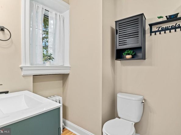 8023 Seminole Street, Philadelphia PA 19118