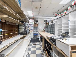 2555 S Warnock Street, Philadelphia PA 19148