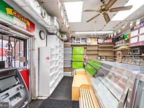 2555 S Warnock Street, Philadelphia PA 19148