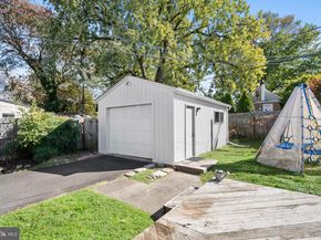 423 Barclay Avenue, Morrisville PA 19067