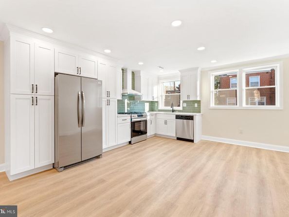 138 E Fariston Drive, Philadelphia PA 19120