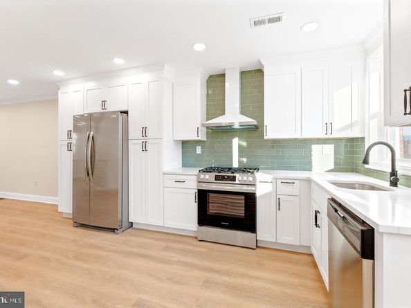 138 E Fariston Drive, Philadelphia PA 19120