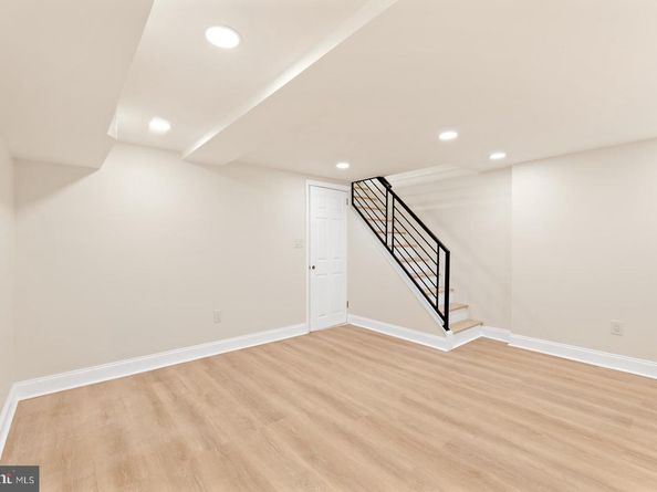138 E Fariston Drive, Philadelphia PA 19120