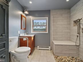 14 Cinnamon Road, Levittown PA 19057