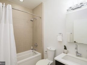 702 N Front Street 2, Philadelphia PA 19123