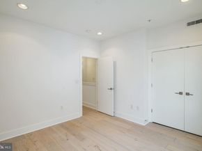 702 N Front Street 2, Philadelphia PA 19123