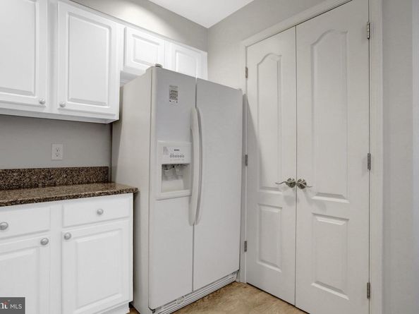 6924 Fairfax Drive 322, Arlington VA 22213