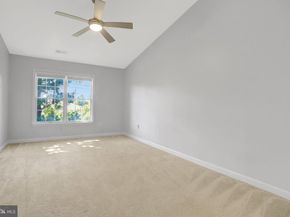 6924 Fairfax Drive 322, Arlington VA 22213