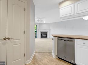 6924 Fairfax Drive 322, Arlington VA 22213