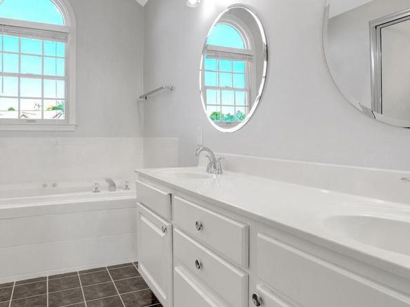 6924 Fairfax Drive 322, Arlington VA 22213
