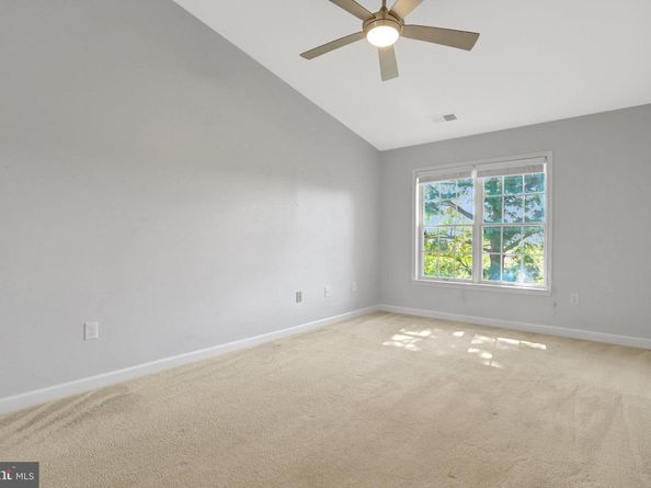 6924 Fairfax Drive 322, Arlington VA 22213