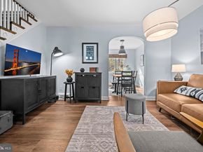 708 Chetworth Place, Alexandria VA 22314