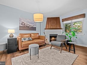 708 Chetworth Place, Alexandria VA 22314