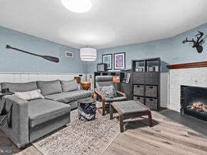 708 Chetworth Place, Alexandria VA 22314