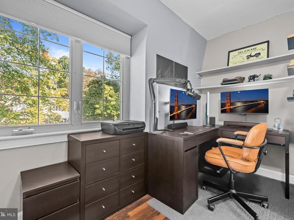 708 Chetworth Place, Alexandria VA 22314