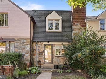 708 Chetworth Place