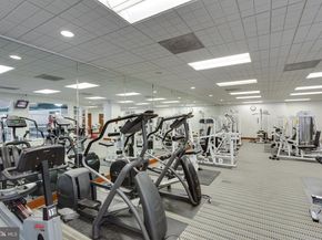 205 Yoakum Parkway 223, Alexandria VA 22304