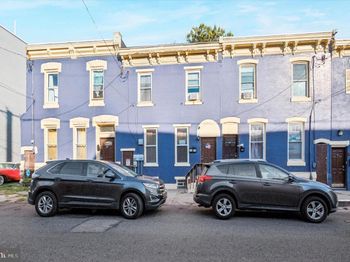 2241 N 8TH Street