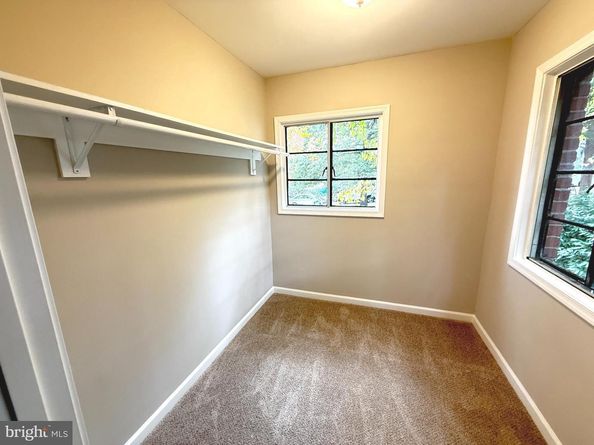 3492 Martha Custis Drive, Alexandria VA 22302