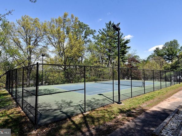 3492 Martha Custis Drive, Alexandria VA 22302