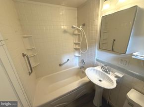 3492 Martha Custis Drive, Alexandria VA 22302