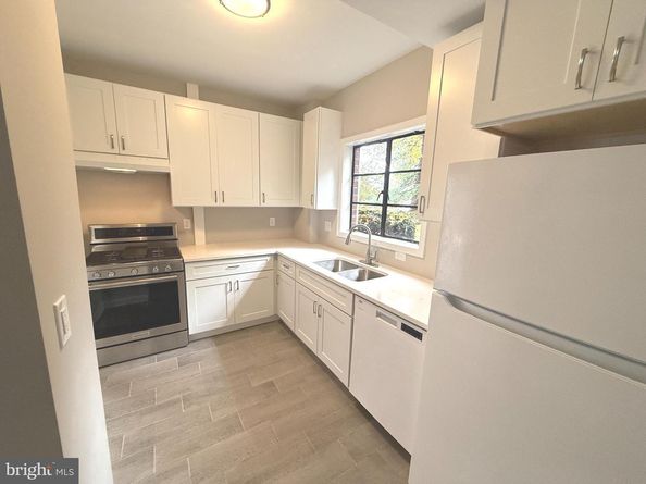 3492 Martha Custis Drive, Alexandria VA 22302