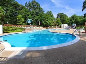 3492 Martha Custis Drive, Alexandria VA 22302