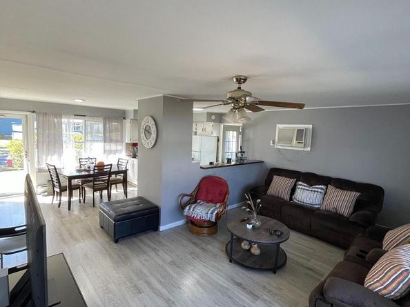 22 Myrtle Lane, Levittown PA 19054